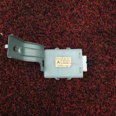 ключи для машины: Блок имобилайзер Subaru Forester SG5 2002 (б/у) ЭЛЕКТРОНИКА - #блок