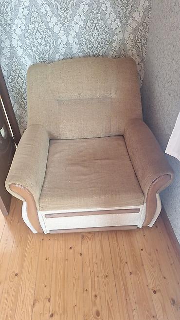 berber stolu: İşlənmiş, Klassik divan, Divan, Bazalı, Açılan — 4
