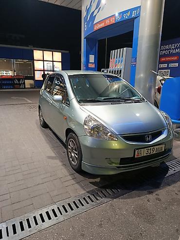 Honda Jazz: 2002 г., 1.4 л, Кол менен иштөөчү, Бензин, Хетчбек lalafo.kg да Honda Jazz: 2002 г., 1.4 л, Кол менен иштөөчү, Бензин, Хетчбек