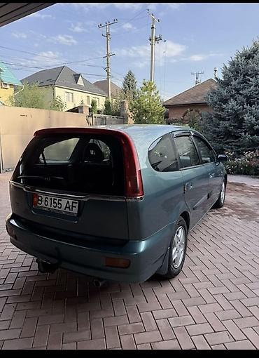 14 ваз: Honda Stream: 2001 г., 2 л, Автомат, Бензин, Минивэн — 5