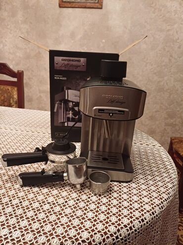 Мясорубки: REDMOND RCM-M1523 espresso/kofe aparatı – Left Design seriyası