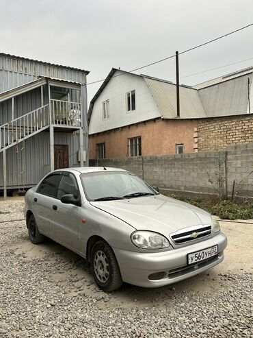 продаю связи с переездом: Chevrolet Lanos: 2010 г., 1.5 л, Механика, Бензин, Седан