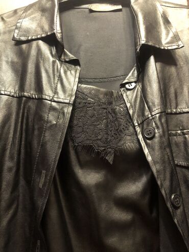 Рубашки: Двойка: рубашка, Майка из экокожи, размер M, Италия — 6