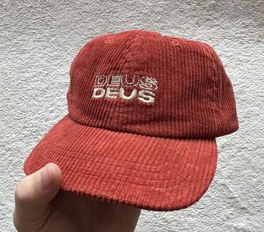 Другие аксессуары: Вельветовая кепка Deus Ex Machina Neon Cap Оригинал, любые проверки