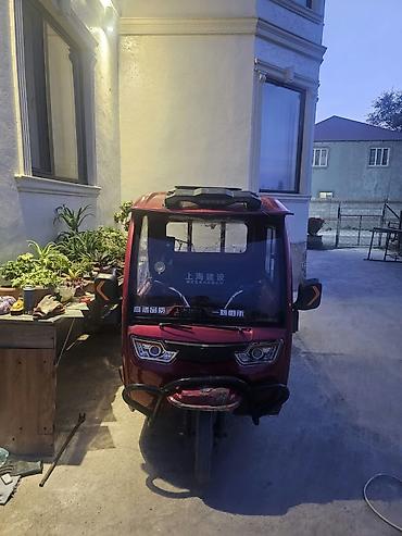 мото трак: Грузовой трёхколёсный трицикл DUCASU с закрытой кабиной - Компоновка — 3