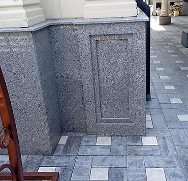 с мраморное: Монтаж и облицовка крыльца и цоколя натуральным камнем - Изготовление — 3