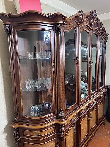 cay termosu: Klassik üslubda massiv taxtadan hazırlanmış qonaq otağı mebel dəsti — 5