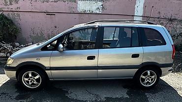 Opel: Opel Zafira: 2.2 l | 2000 il 381000 km Van/Minivan — 3