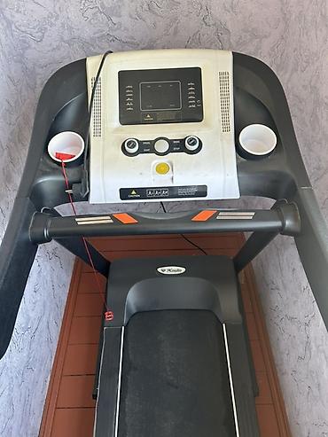 camadan tekerli: KN Cardio qaçış trenajoru - Marka/model: KN Cardio (şəkillərdə loqo — 2