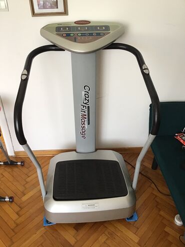 Trenazer power plate sa linearnim kretanjem gore dole ( ne vibro