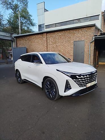 aiways u5: Changan Uni-Z: 2025 г., 1.5 л, Робот, Бензин, Кроссовер — 2