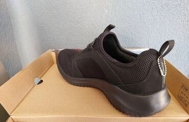 Women's Sneakers and athletic shoes: Original patike Najk patike (slike 1-6) velicina 44 Cena 4500 din — 25
