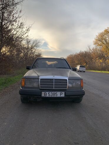 мерс с300: Mercedes-Benz W124: 1990 г., 2.3 л, Механика, Бензин, Универсал