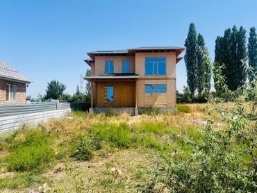 продаю дом город кара балта: Дом, 236 м², 5 комнат, Агентство недвижимости, ПСО (под самоотделку)