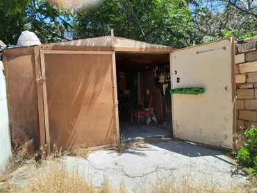 Аренда гаража: 28 м², 4 * 7 * 2 Металл Коммунальные линии не подключены