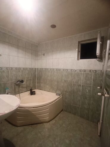 срочно продам квартиру в баку: Сумгайыт, 3 комнаты, Вторичка, 81 м²