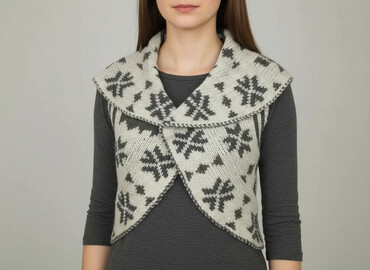 kapcie z owczą wełną: Women`s knitwear, size S (EU 36)