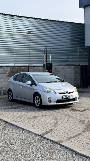 баткен авто: Toyota Prius: 2010 г., 1.8 л, Гибрид