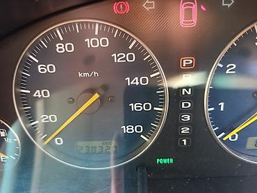 легаси ланкастер: Subaru Legacy Lancaster: 1999 г., 2.5 л, Автомат, Газ, Универсал — 5