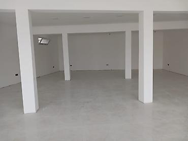 reklam ofisi: İCARƏYƏ VERİLİR – geniş vitrinli kommersiya sahəsi - Tək mərtəbəli — 4