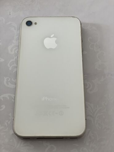 Apple iPhone: IPhone 4, Б/у, 32 ГБ, White Titanium, Защитное стекло
