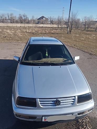 Volkswagen: Volkswagen Vento: 1997 г., 1.8 л, Механика, Седан — 1