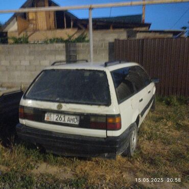 фольксваген пассат сидан: Volkswagen Passat: 1990 г., 1.8 л, Механика, Бензин, Универсал