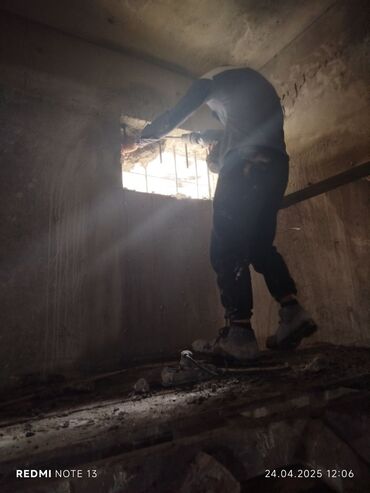 Beton işləri: #Betonkesme #betondeşmə Beton kubik kərpic - dən kəsim deşim — 12