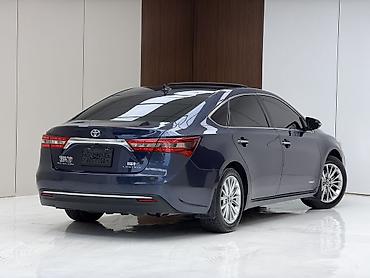 voxy noah: Toyota Avalon: 2018 г., 2.5 л, Автомат, Гибрид, Седан — 8