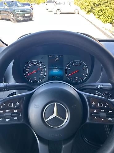 сидения для спринтер: Mercedes-Benz Спринтер: 2020 г. — 6