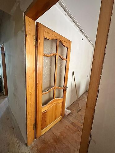 taxda qapi: Taxta otaq qapısı – şüşəli modellə - Material: təbii ağac (iynəyarpaq — 3
