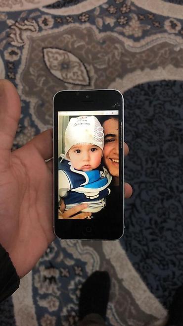 Apple iPhone: IPhone 7, 32 GB, Qırmızı, Barmaq izi — 17