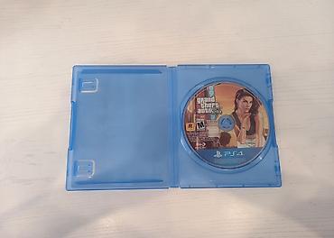 TV və video: PS4 Konsolu Üçün "GTA 5" Oyun Diski Satılır. Diskin xarici tərəfi — 2