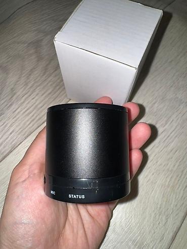 Мини‑Bluetooth‑колонка цилиндрической формы (черная) - Металлический