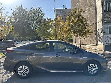 lexus 560: Toyota Prius: 2020 г., 1.8 л, Вариатор, Гибрид, Хэтчбэк — 6