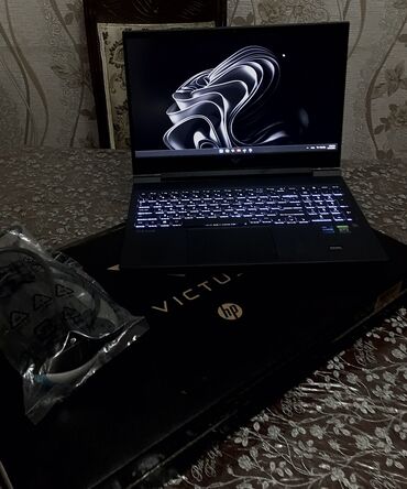 Masaüstü kompüterlər və iş stansiyaları: Yeni HP Victus, 16 ", Intel Core i7, 512 GB