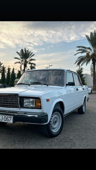 VAZ (LADA): Təcili Satılır