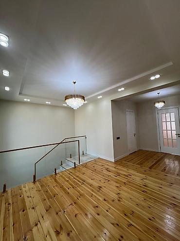 Продажа коттеджей и домов: Просторный дом с современным интерьером и качественной отделкой. - — 20