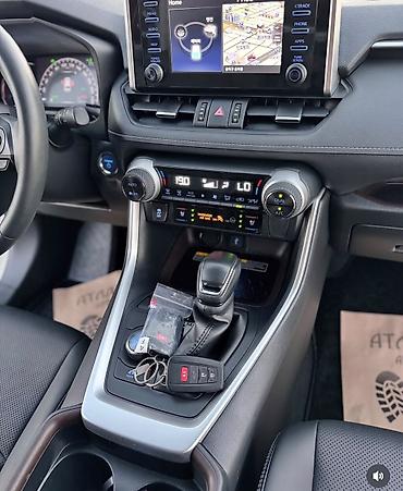 Toyota: Toyota RAV4: 2021 г., 2.5 л, Вариатор, Гибрид, Кроссовер — 9