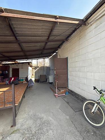 Продажа коттеджей и домов: 🚨 ГОРЯЧЕЕ ПРЕДЛОЖЕНИЕ! ДОМ НИЖЕ РЫНКА! 🏡 Продаётся 4-комнатный дом — 9