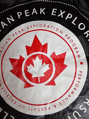vunene jakne i dzemperi: Canadian Peak zimska jakna s kapuljačom, vel8 - Debelo, prošiveno — 5