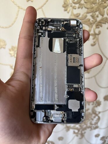 Digər ehtiyat hissələri: Zapcastdi hamsi asagi qiymetee ucuzz📌 İphone 6-plata,korpus (13 azn)📌
