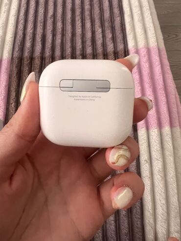 телефоны fly модельный ряд: Б/у Беспроводные (Bluetooth) Наушники, Apple, цвет - Белый