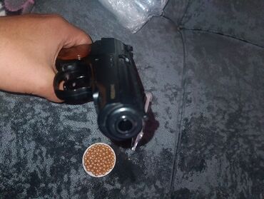 пистолет на транзбой: Пневматический пистолет под баллончик CO₂, стилизованный под ПМ