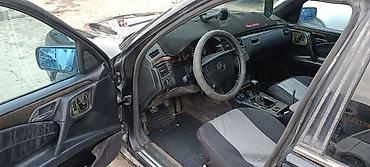 Продажа авто: Mercedes-Benz E-Class: 1997 г., 2 л, Механика, Бензин, Седан — 8