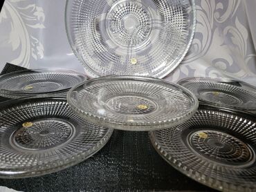 Kuhinjski setovi: Poljski nov servis za torte,kolace iz 70,80ih. Nov servis,pun na lalafo.rs — 5 Kuhinjski setovi: Poljski nov servis za torte,kolace iz 70,80ih. Nov servis,pun — 5