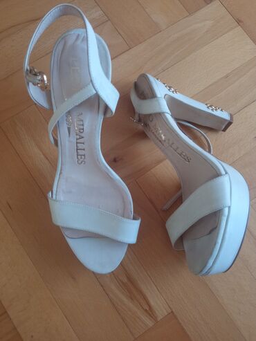 Sandale: Sandale, 38