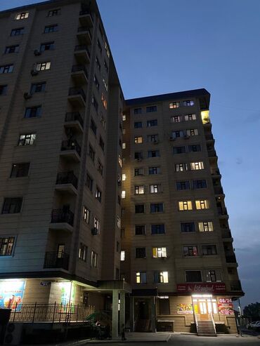 waka одноразка 7: 2 комнаты, 79 м², Элитка, 8 этаж, Старый ремонт