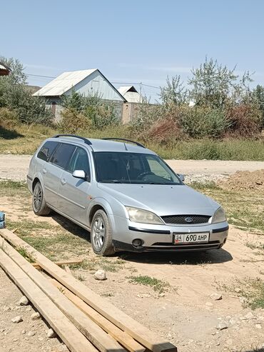 опель внедорожник: Серебристый универсал Ford Mondeo с рейлингами на крыше, что