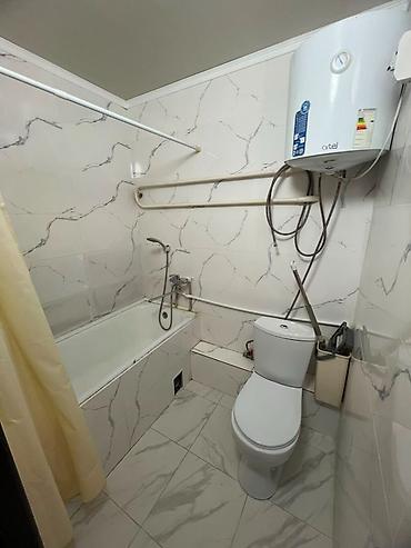 Продажа квартир: 1 комната, 32 м², Кок-Жар мкр 104 серия, 5 этаж, Евроремонт — 5